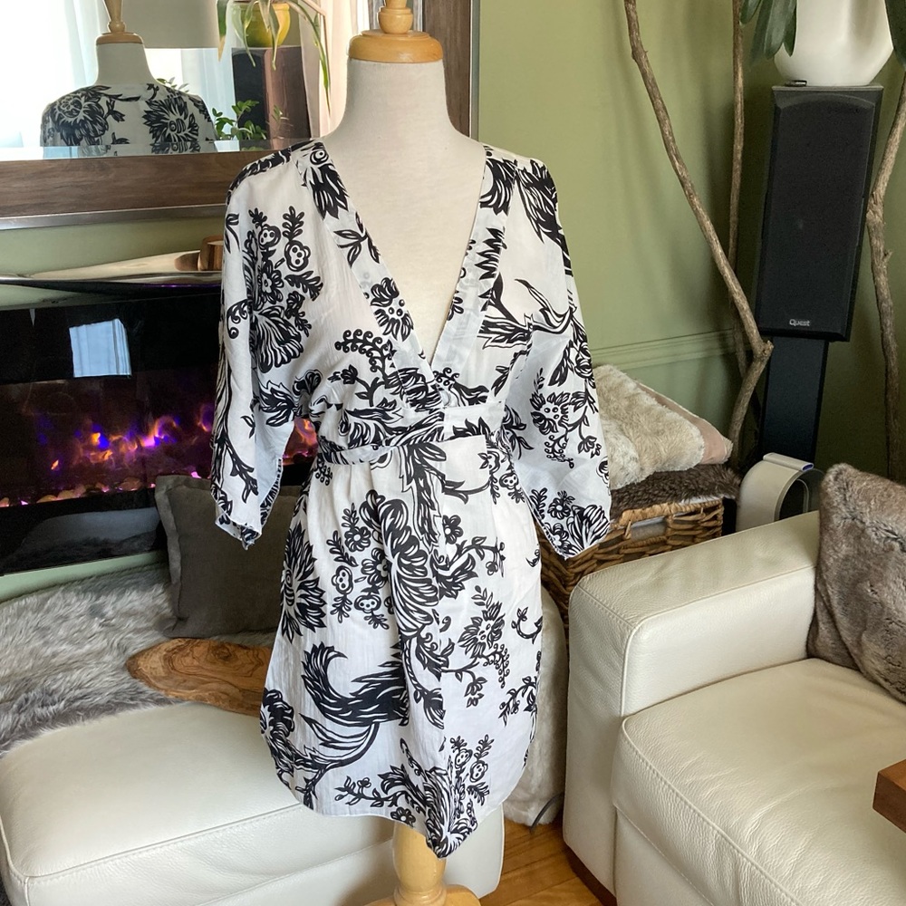 Kimono like bathing suit coverup